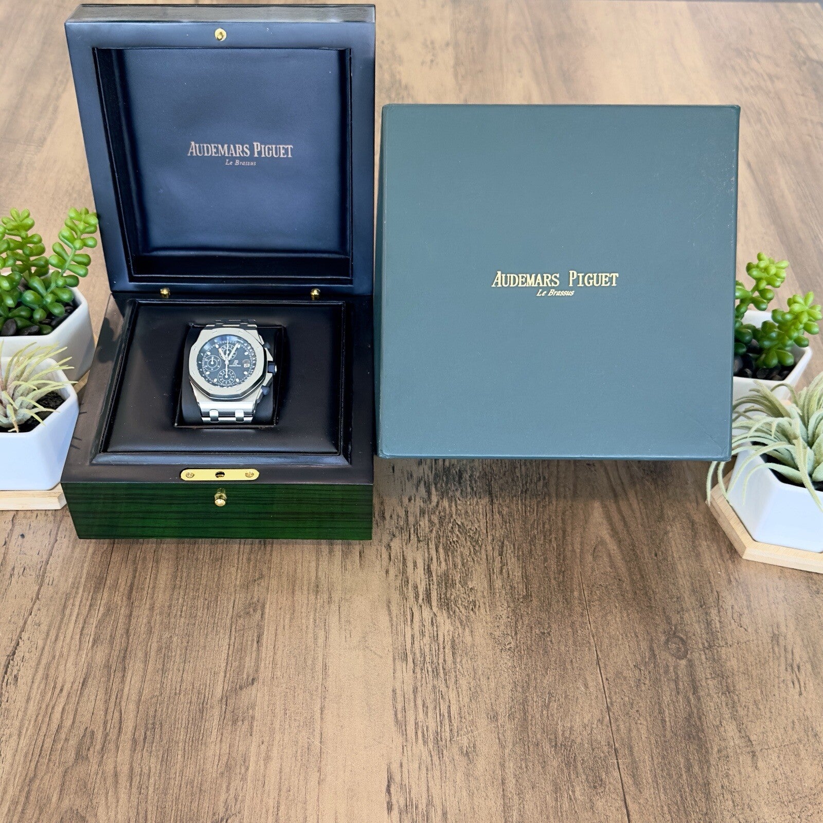 Audemars Piguet Royal Oak Offshore 'BEAST' Blue/Grey Ref. 26237ST.OO.1000ST.01