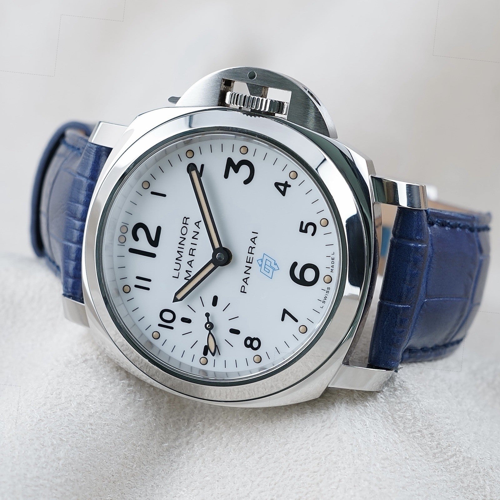 Panerai Luminor Marina 44mm - PAM00660 - White Dial - Full Set - Two Straps