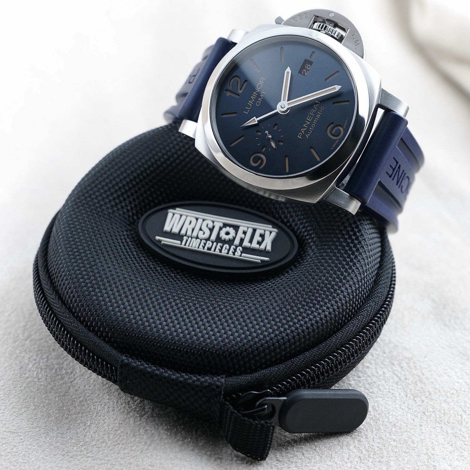 Panerai Luminor GMT - PAM01033 Blue Dial 44mm, Box & Docs -Two Straps, Excellent
