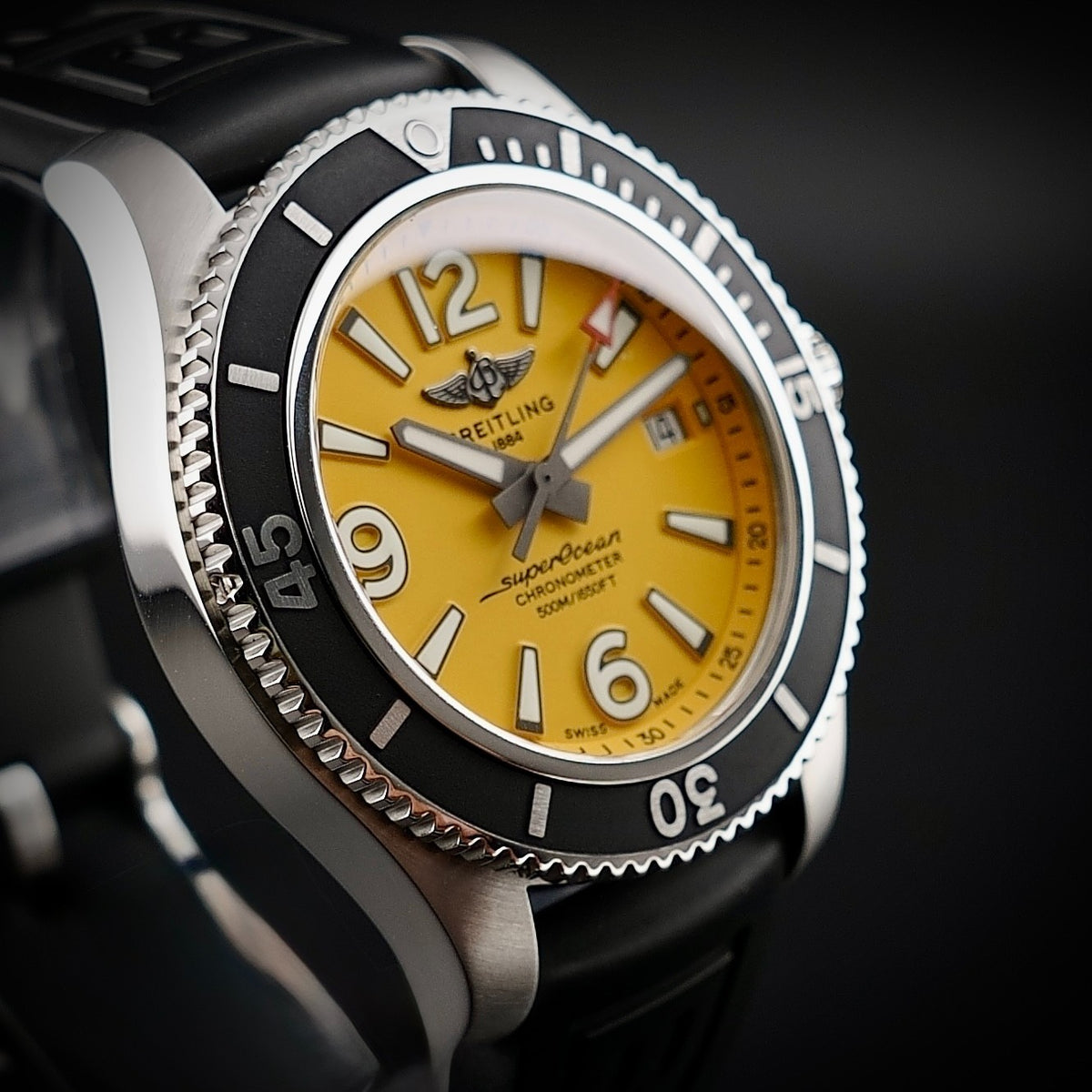 Breitling Superocean A17366 42mm Yellow Dial Rubber 2 Straps Box & Card 2022