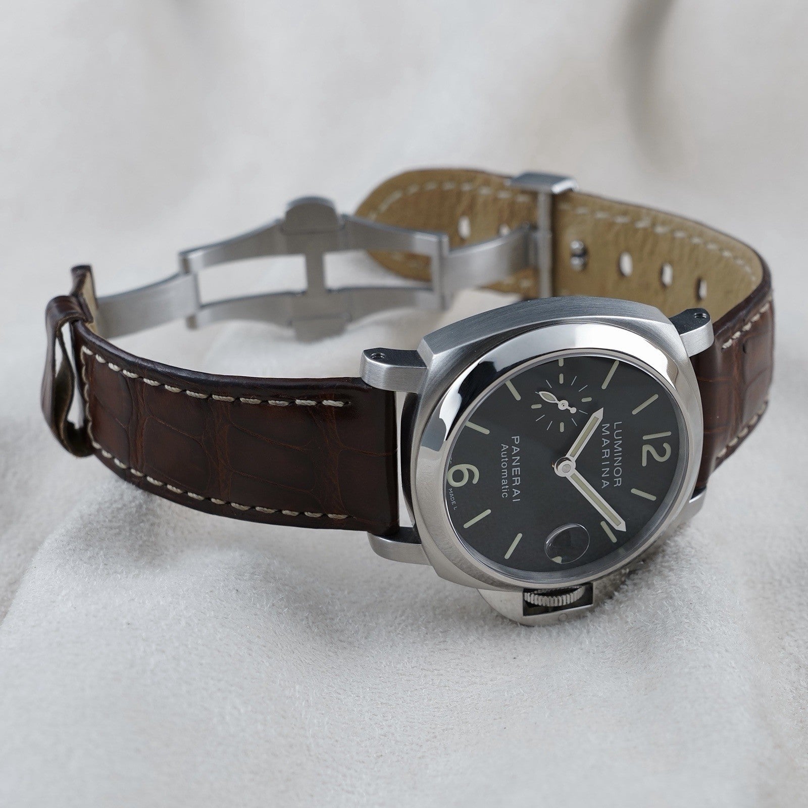 Panerai Luminor Marina 40mm - PAM00048 - Three OEM Straps, Date, Seconds & More