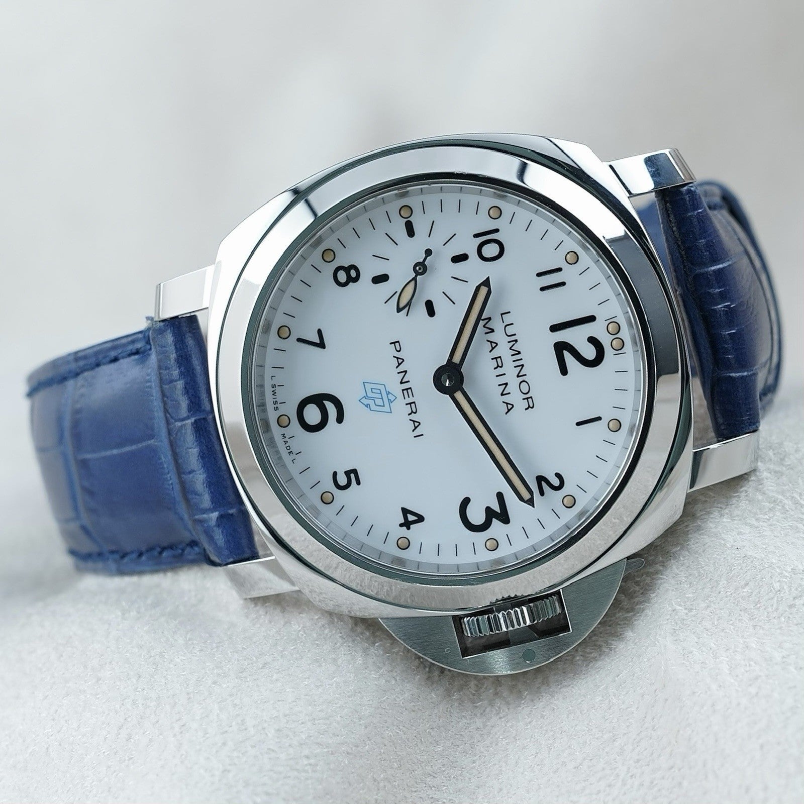 Panerai Luminor Marina 44mm - PAM00660 - White Dial - Full Set - Two Straps