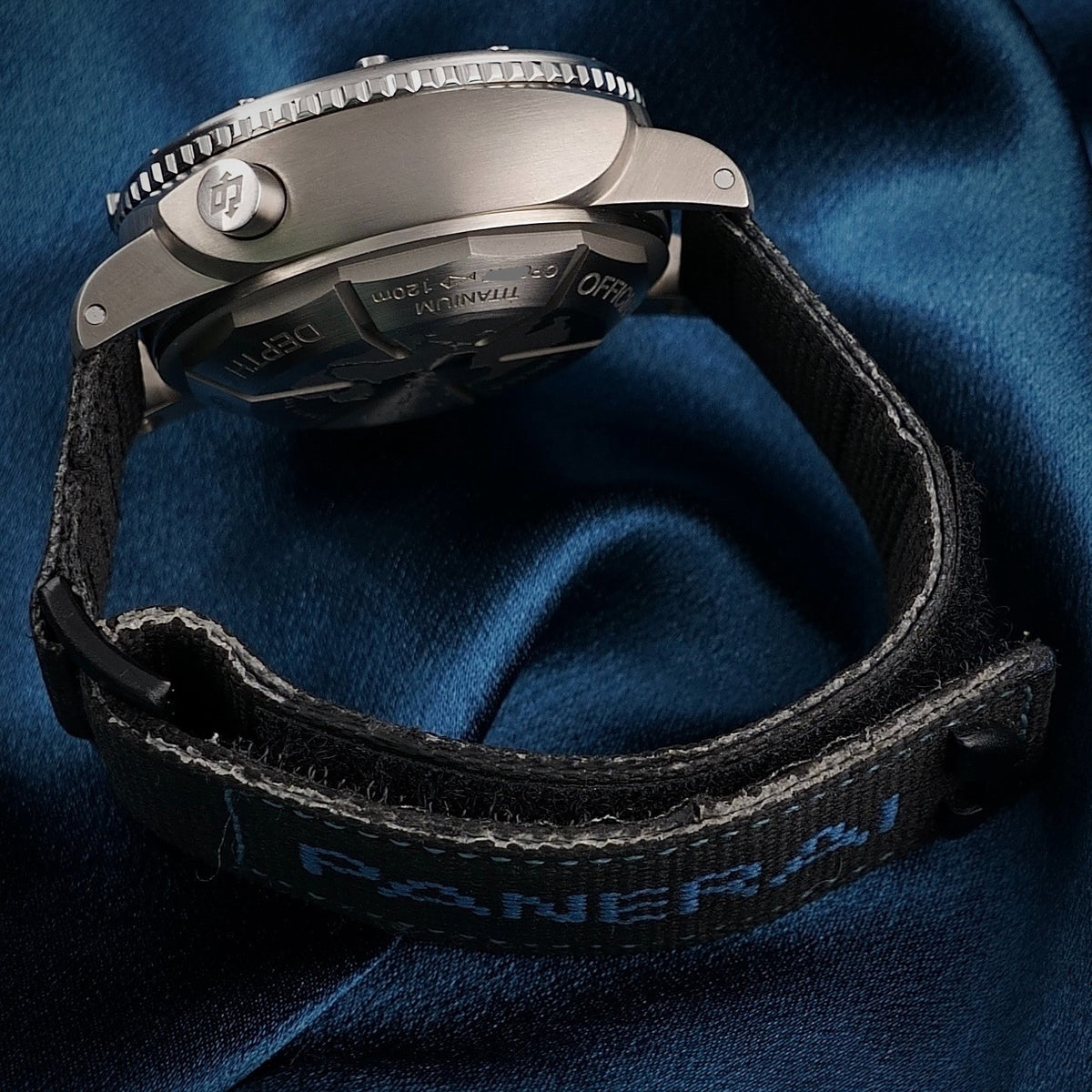 Panerai PAM00307 Luminor 1950 Pangaea Depth Gauge 47mm Mike Horn Full Set Ltd500