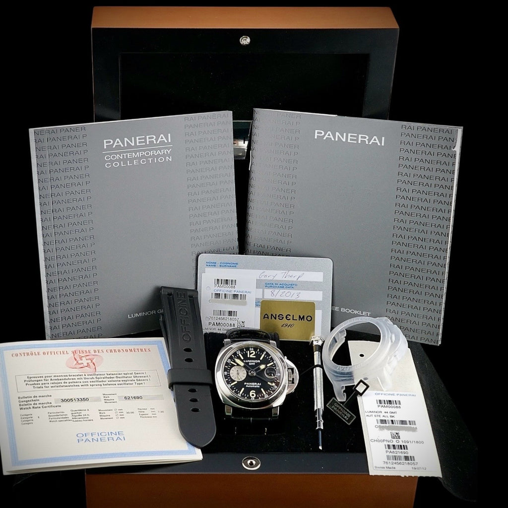 Panerai Luminor GMT PAM00088 - 44mm - Black Dial, Full Set & Card, Extra strap