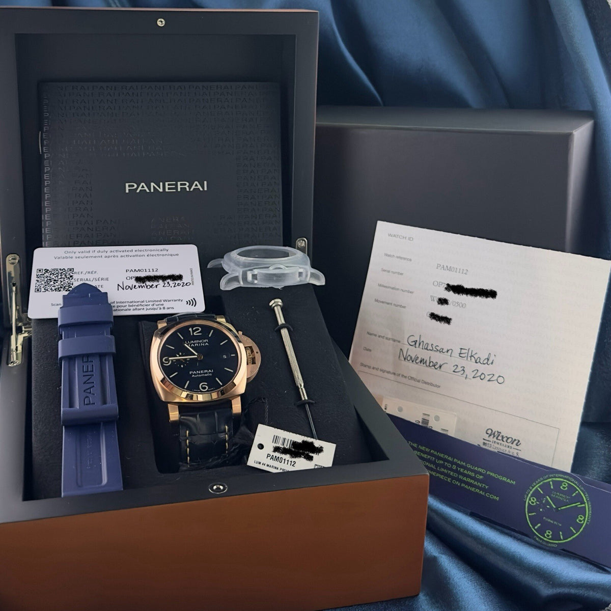 Panerai Luminor Marina Rose Gold Blue Dial Mens Watch PAM01112 Box Card 2 Straps