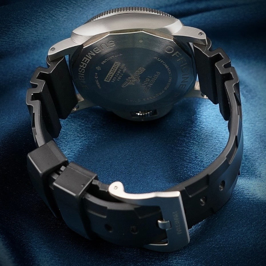 Panerai Luminor Submersible PAM01305 47mm Titanium Automatic FULL SET + 2 Straps