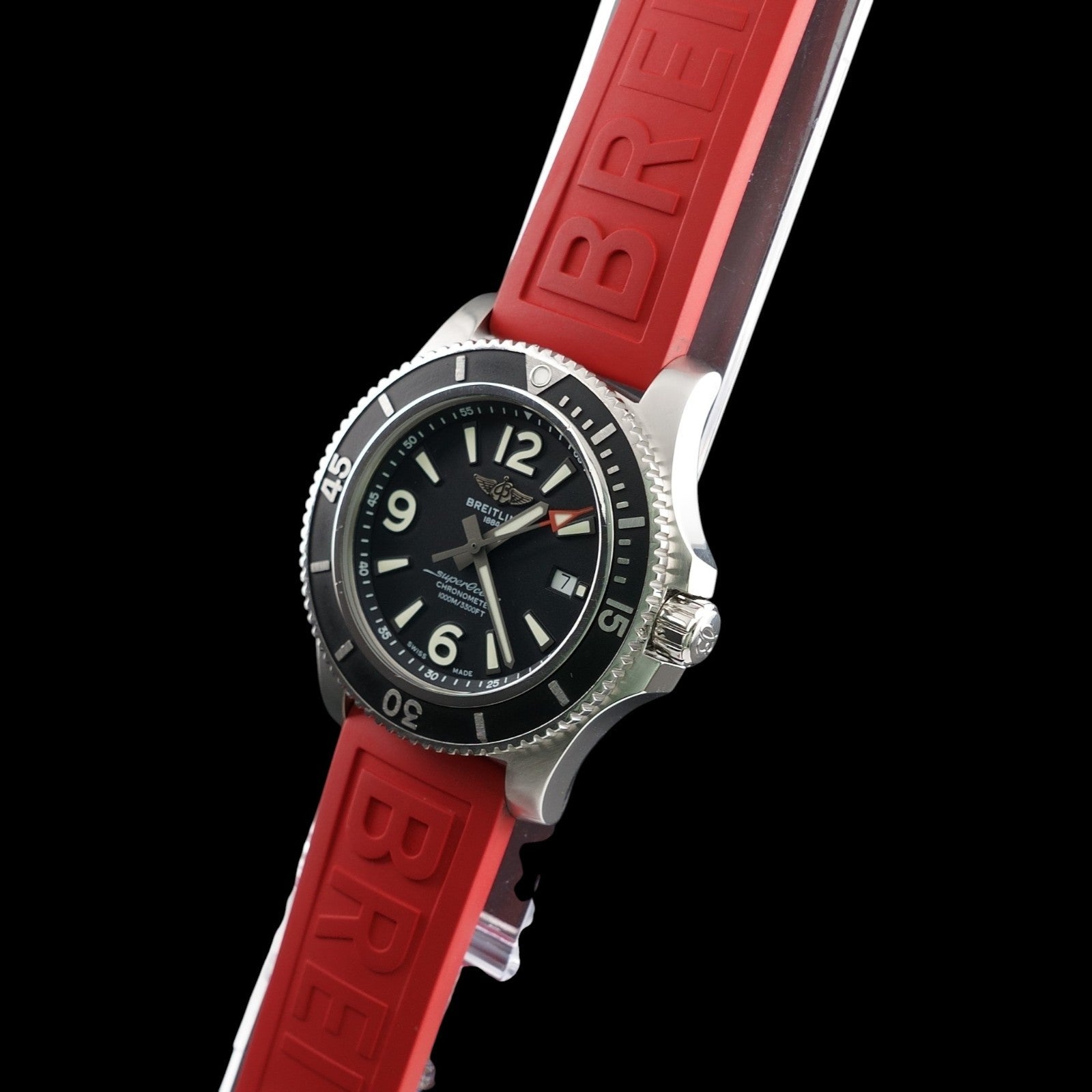 Breitling SuperOcean A17367 Automatic, 44mm, Black/Red Steel Braclet+Extra Strap