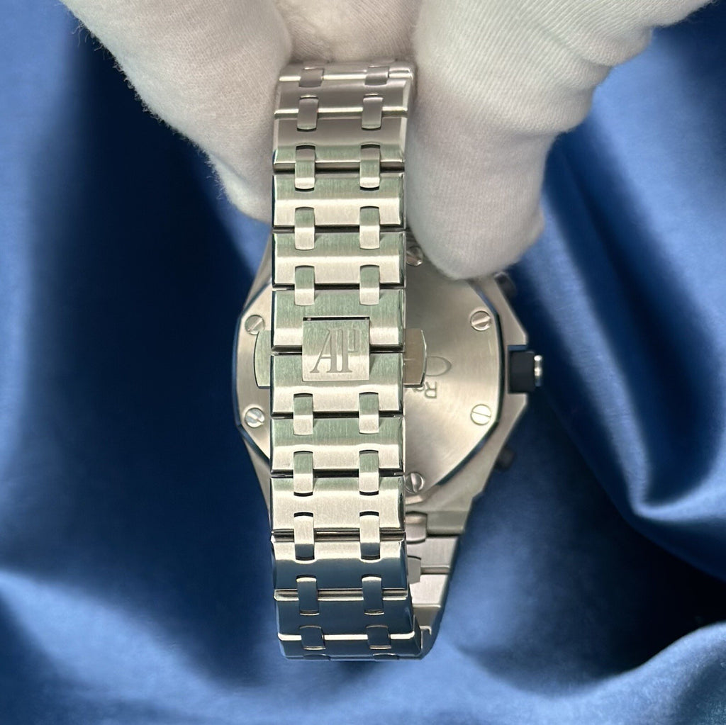 Audemars Piguet Royal Oak Offshore 'BEAST' Blue/Grey Ref. 26237ST.OO.1000ST.01