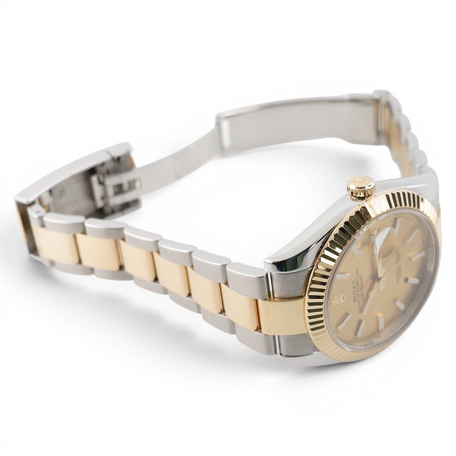 Rolex Datejust 41 - 126333 Fluted Bezel Two Tone Yellow Gold Champagne Full Set
