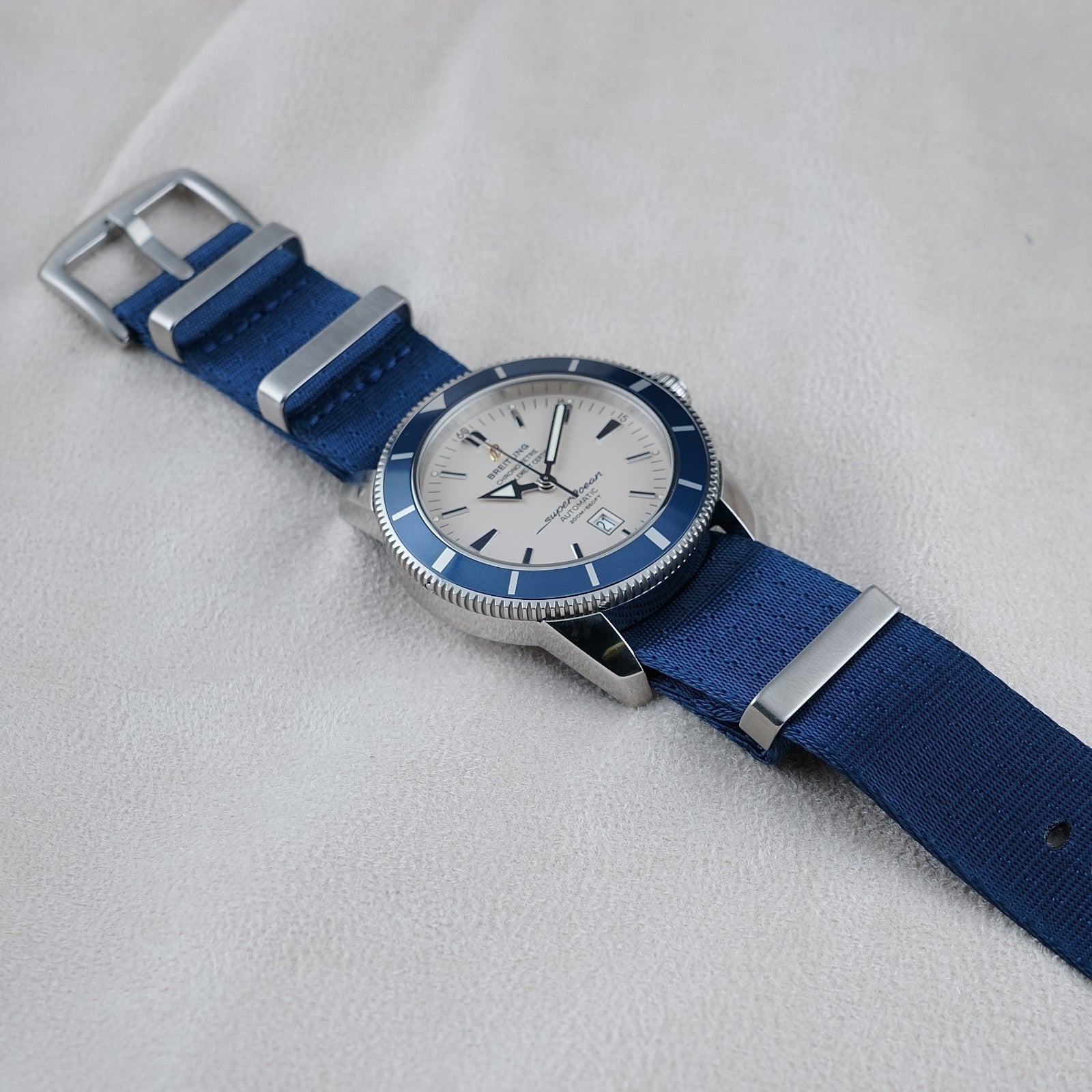 Breitling Superocean 46mm Heritage A17320 Cream Dial, Steel Bracelet,Extra Strap