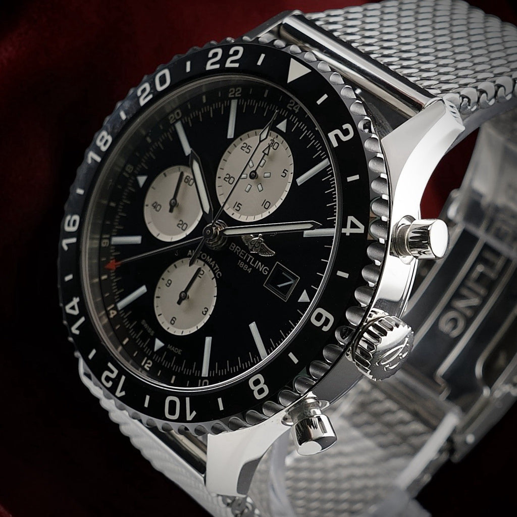Breitling Chronoliner Y24310 GMT Chrono Reverse Panda Pilot Watch 46mm -Bracelet