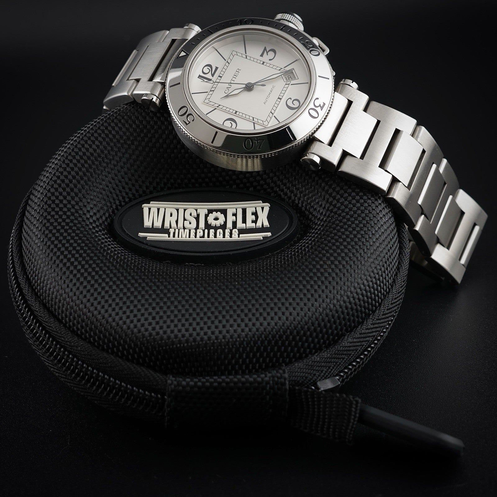 Cartier Pasha 40mm Automatic 2790 White Dial Steel Date Men’s Watch Box Bracelet