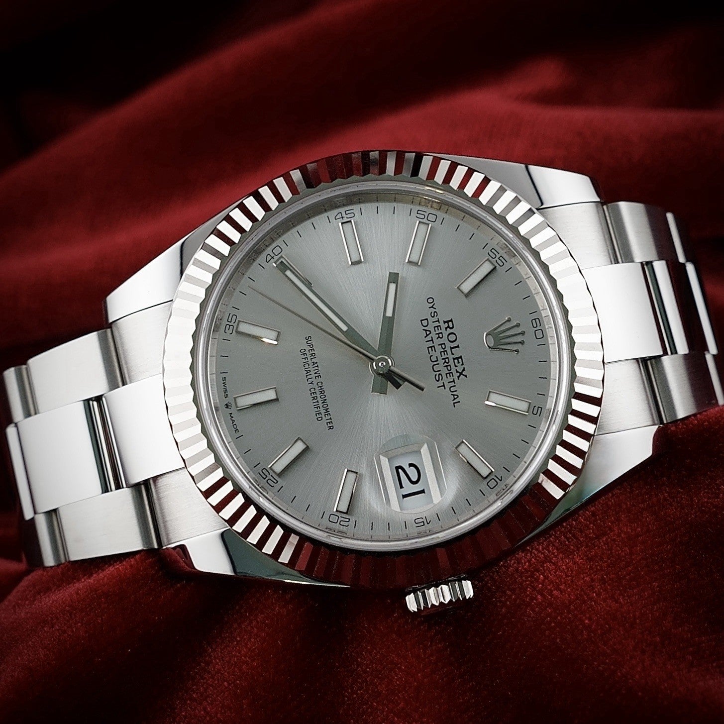 2024 Rolex 126334 Datejust 41 -Silver Dial Oyster Steel Bracelet MINT Box & Card