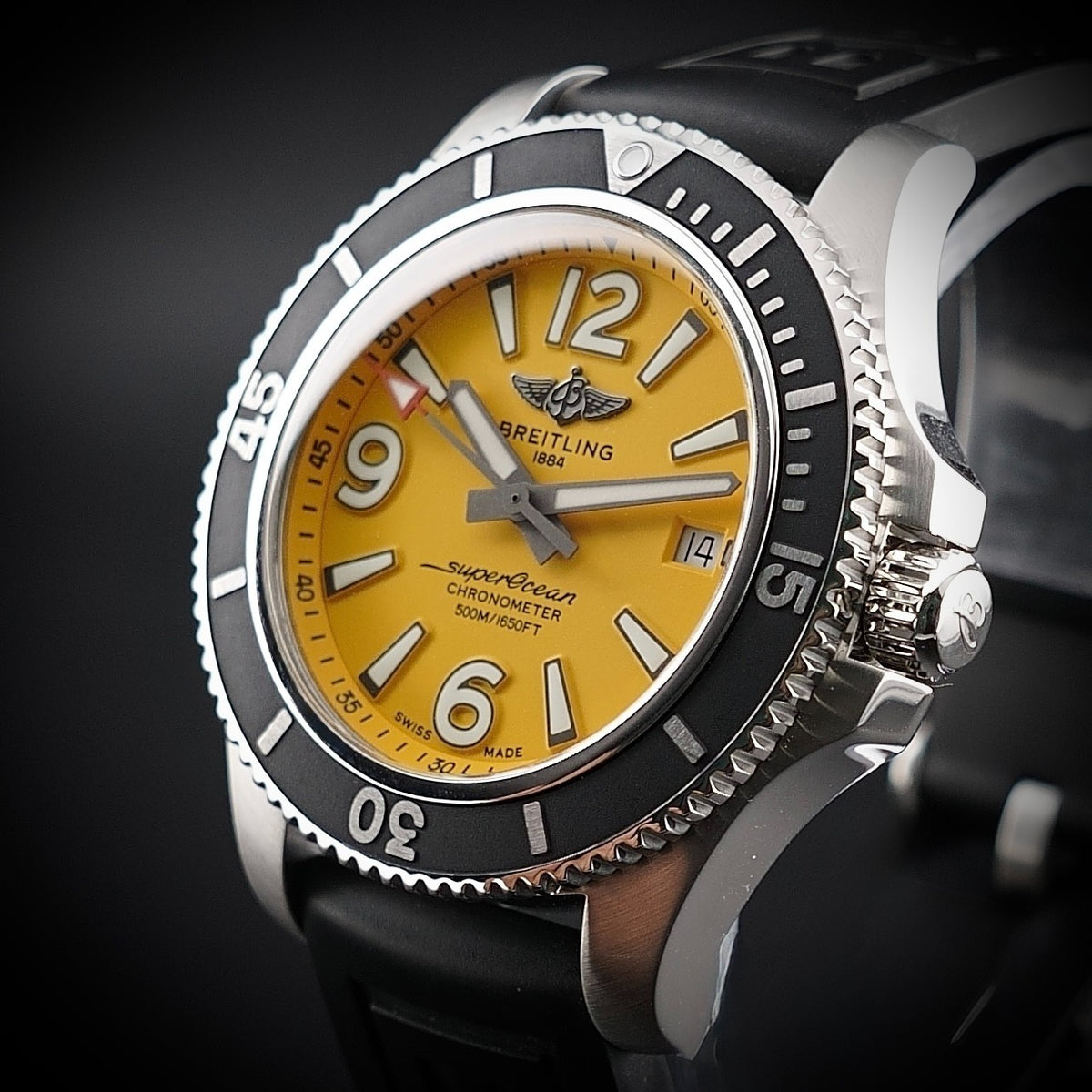 Breitling Superocean A17366 42mm Yellow Dial Rubber 2 Straps Box & Card 2022