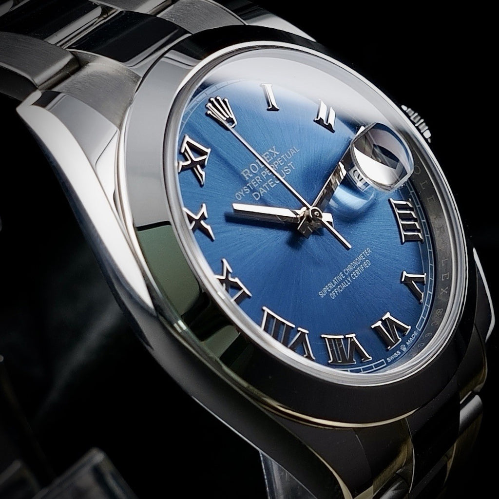 Rolex Datejust 41  126300 Blue Roman Dial Smooth Bezel Oystersteel Box Card 2021
