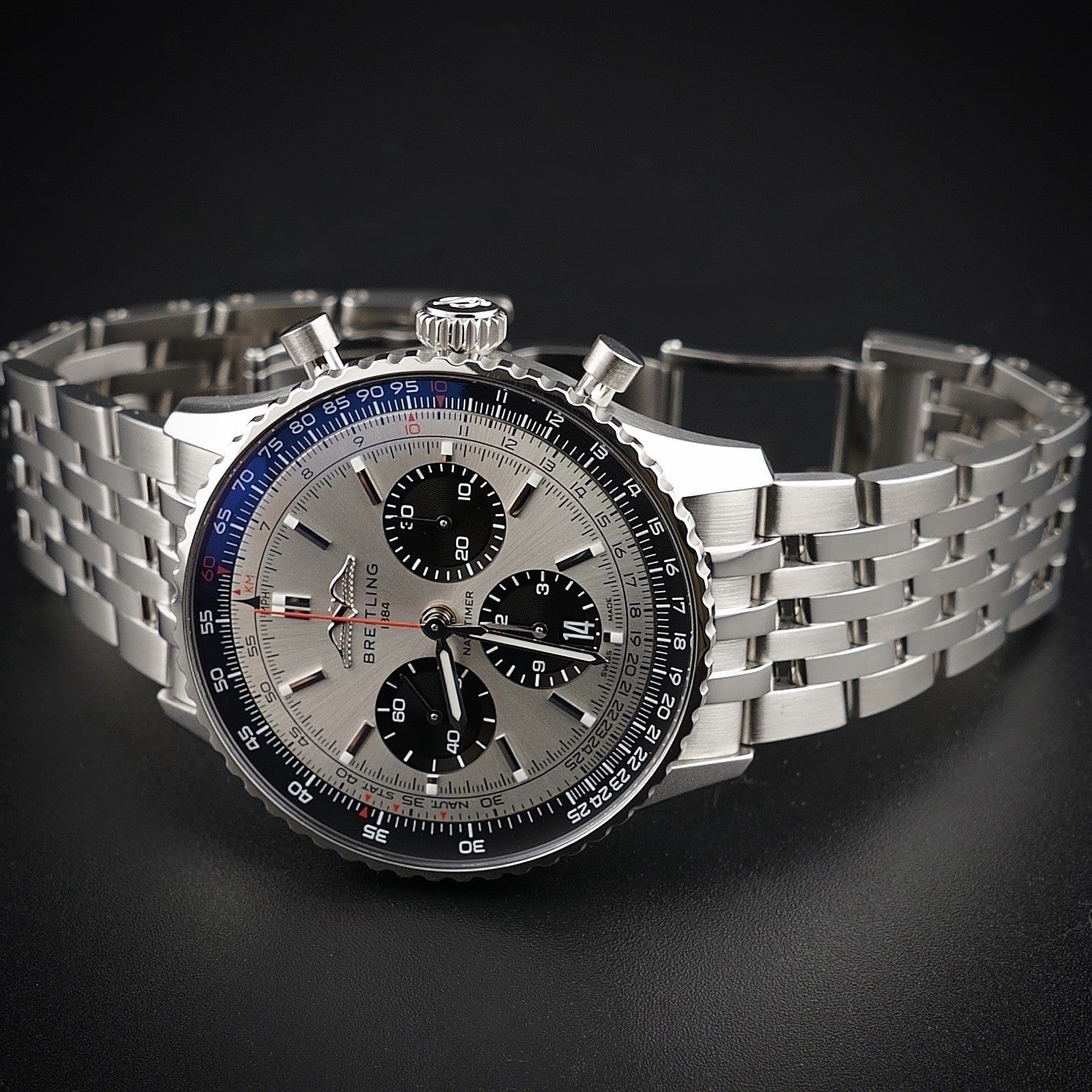 Breitling Navitimer AB0138 43mm Silver Dial -FULL SET- Bracelet & Strap WARRANTY