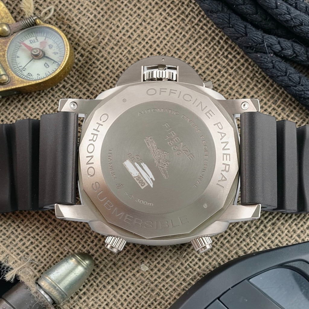 Panerai Luminor Submersible Flyback PAM00615 47mm Titanium Black Dial, 2 Straps