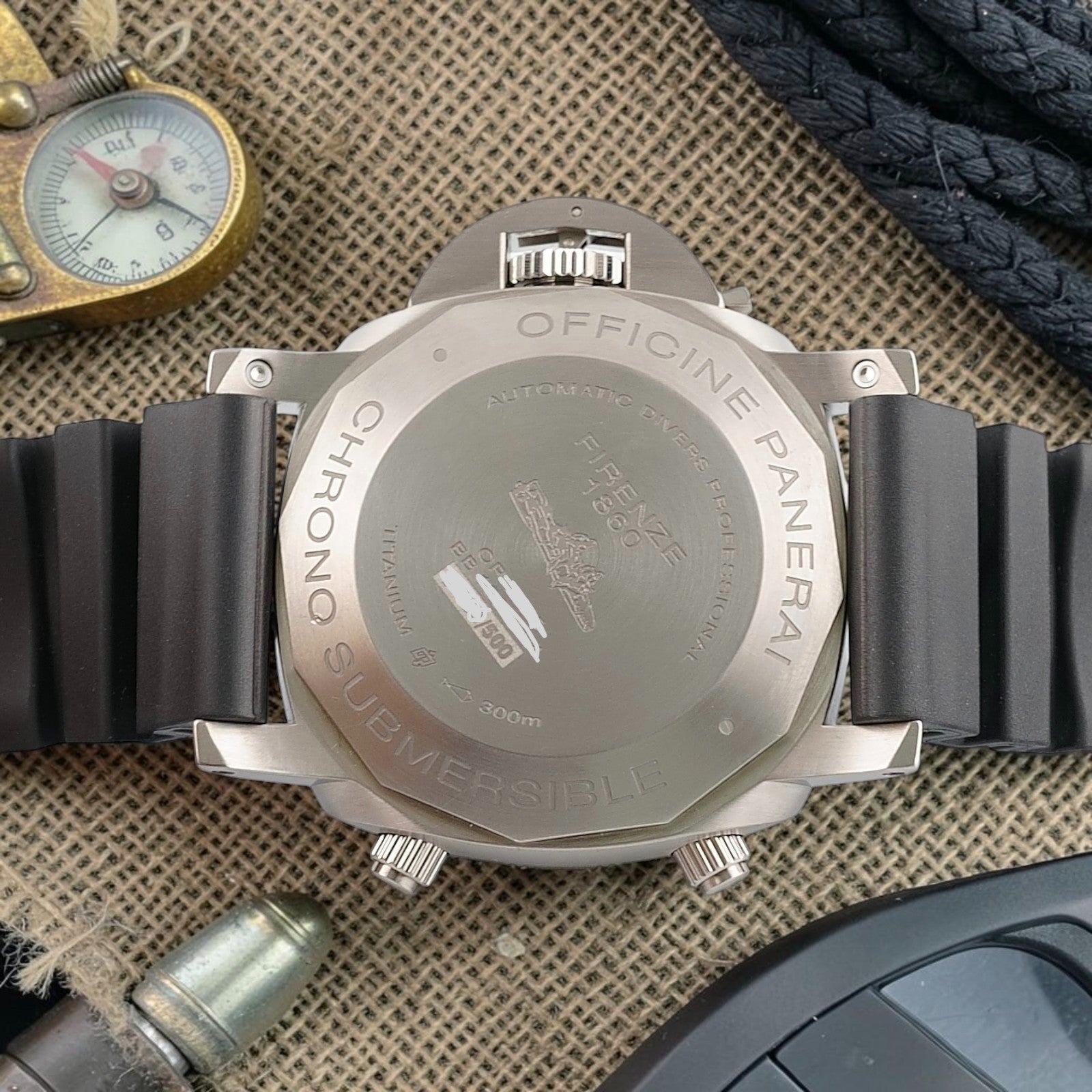 Panerai Luminor Submersible Flyback PAM00615 47mm Titanium Black Dial, 2 Straps