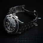 Breitling Superocean A17364 - Black 42mm - Steel Bracelet, Full Set, Extra Strap