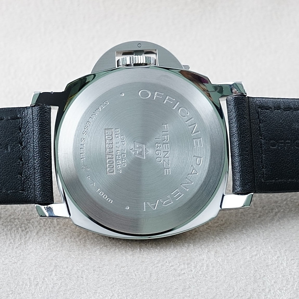 Panerai Luminor Base PAM00630 White 44mm —Warranty Card, Box, 3 Straps -FULL SET