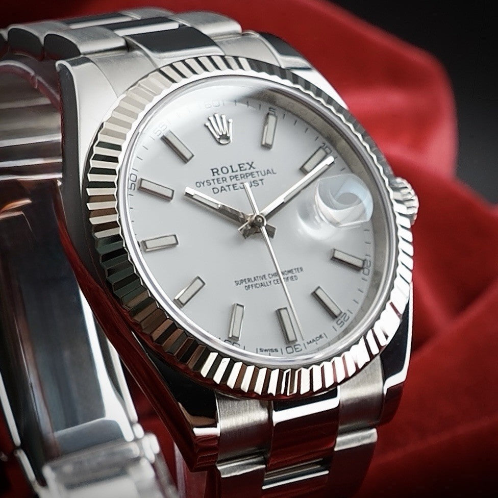 Rolex 126334 Datejust 41 - White Dial Oyster Steel Bracelet - FULL SET - Mint