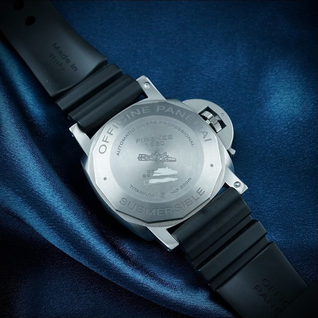 Panerai Luminor Submersible PAM01305 47mm Titanium Automatic FULL SET + 2 Straps