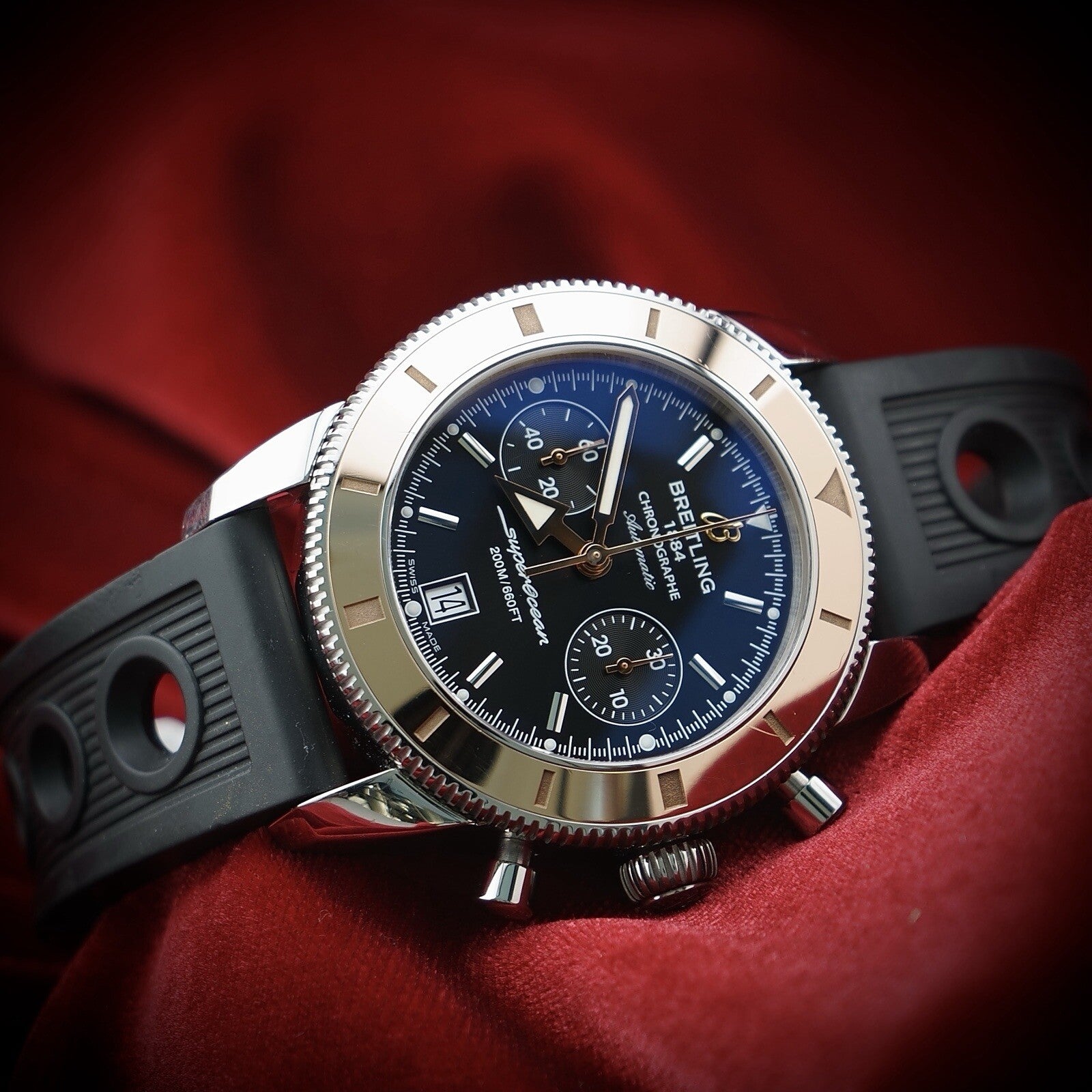 Breitling Superocean Heritage 44MM - U23370 Gold, Chronograph, Full Complete Set