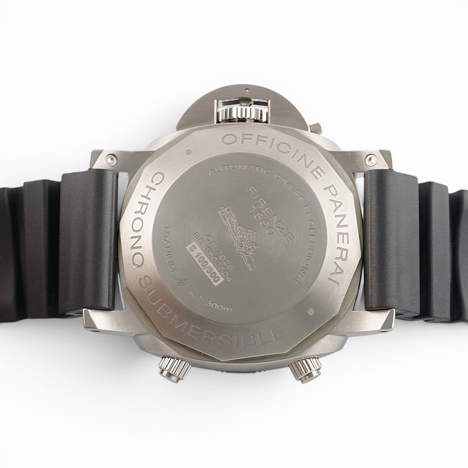 Panerai Luminor Submersible Flyback PAM00615 47mm Titanium Black Dial Box & Docs