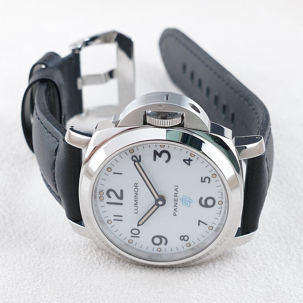 Panerai Luminor Base PAM00630 White 44mm —Warranty Card, Box, 3 Straps -FULL SET
