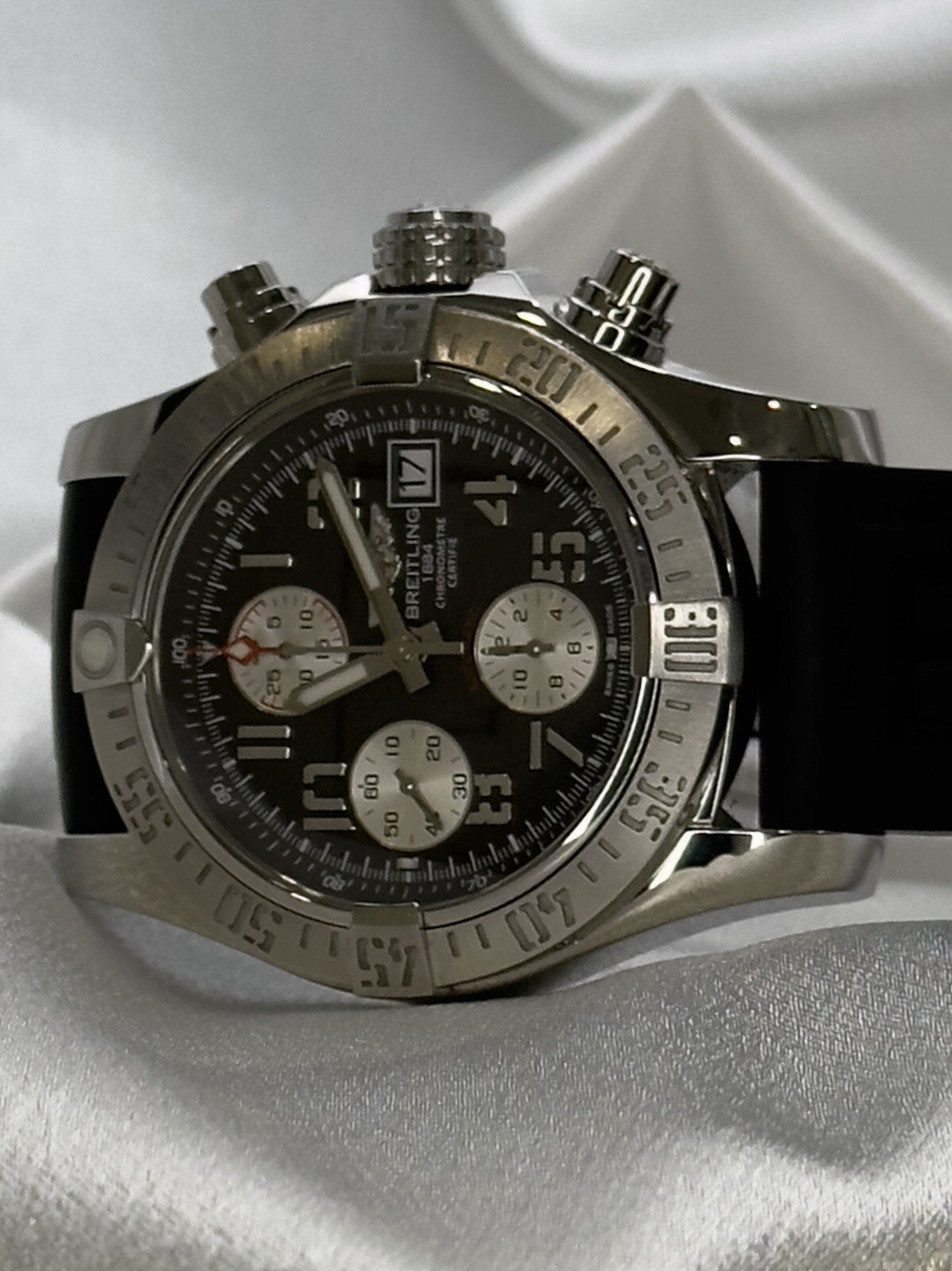 Breitling Avenger II 43MM Tungsten Gray Dial Rubber Strap (A1338111/F564)