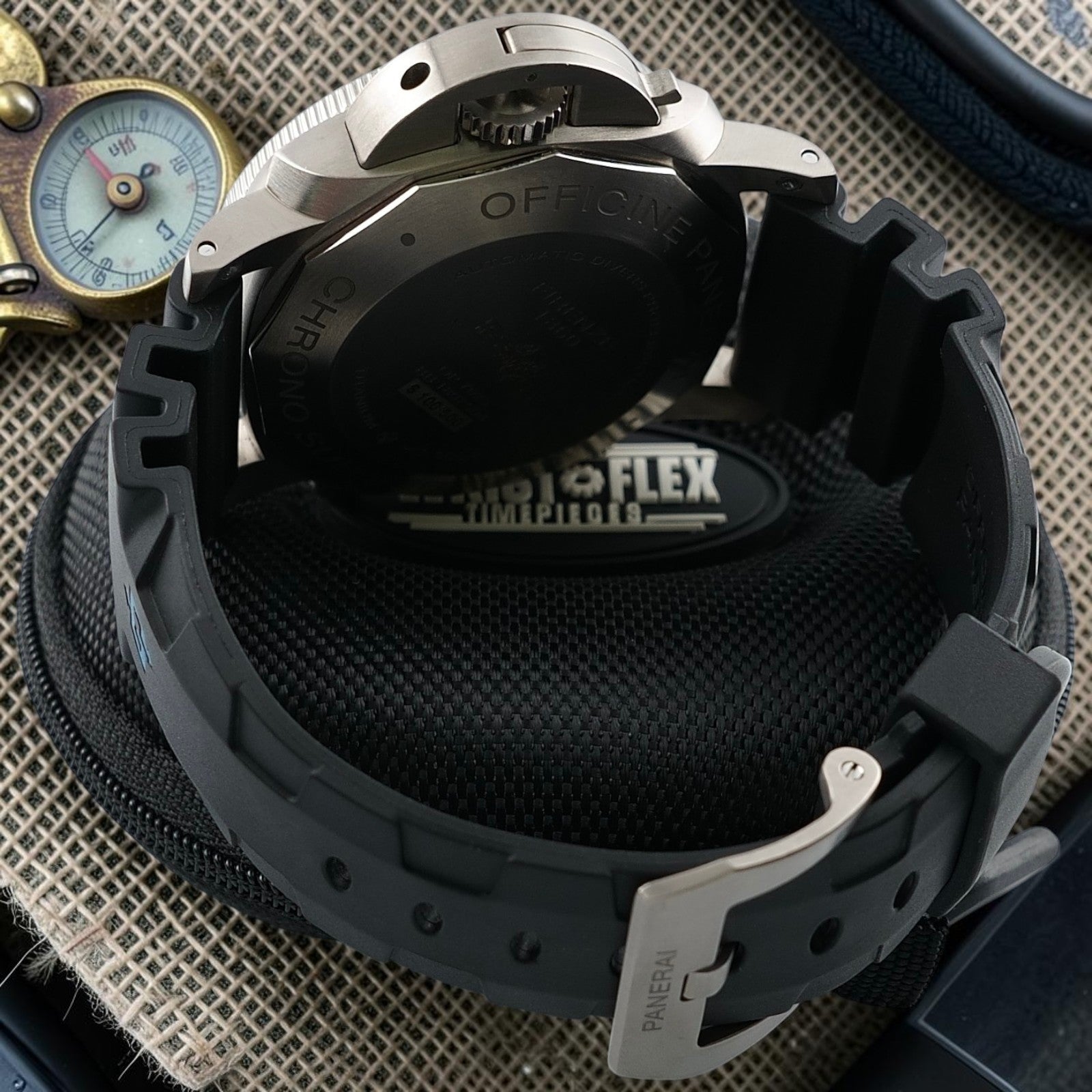 Panerai Luminor Submersible Flyback PAM00615 47mm Titanium Black Dial, 2 Straps