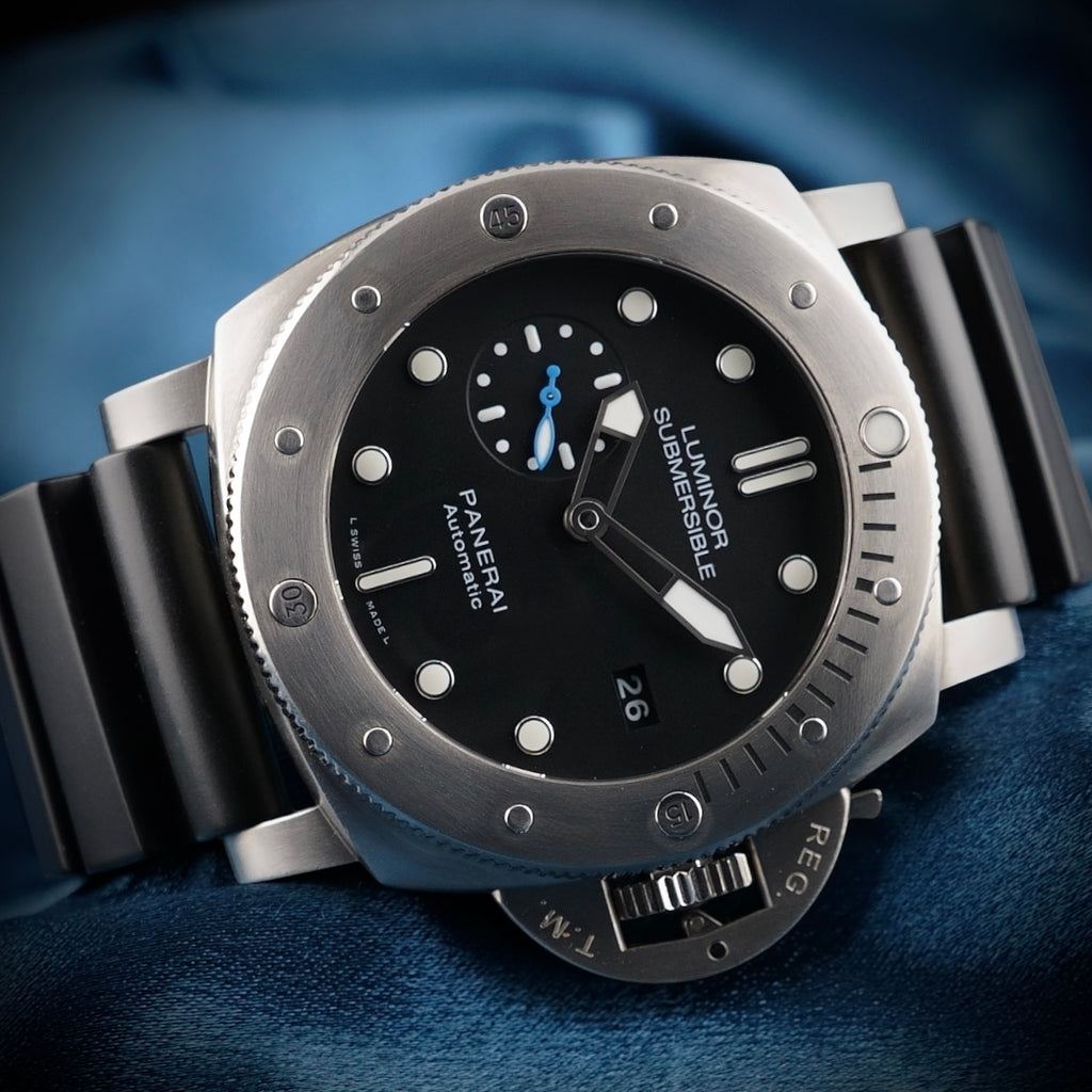Panerai Luminor Submersible PAM01305 47mm Titanium Automatic FULL SET + 2 Straps