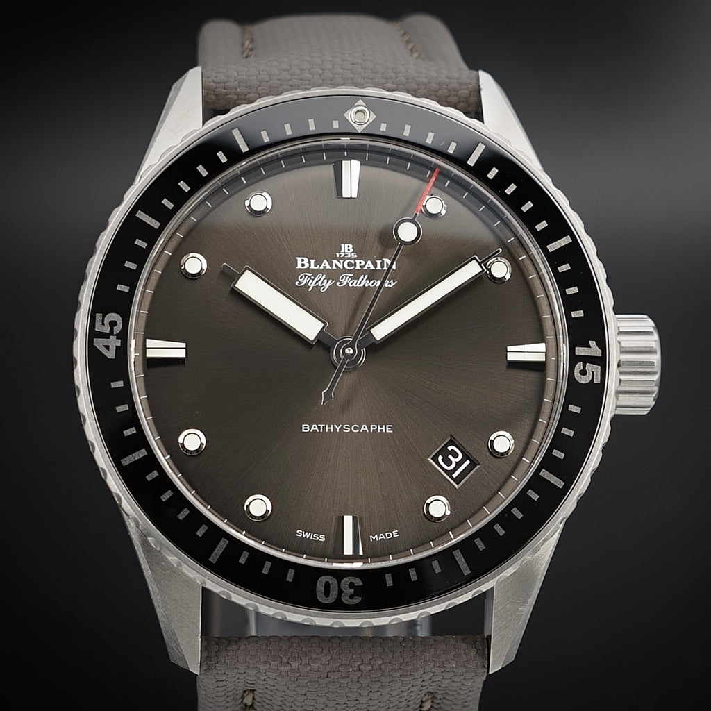 Blancpain Fifty Fathoms Bathyscaphe 5000-1110-K52A 43mm 2025 Full Set 2 Straps