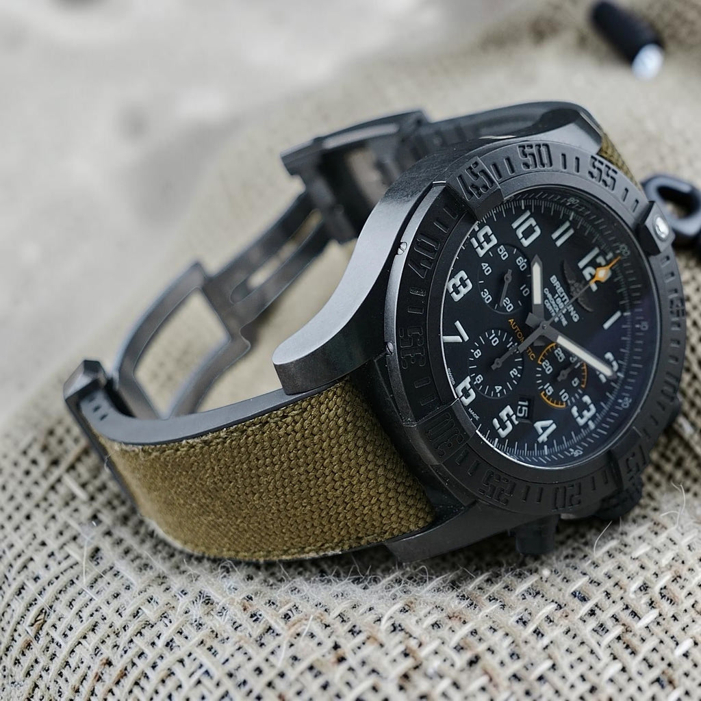 Breitling Avenger Hurricane 12H Chronograph 50mm XB0170E4 -Full Set, Extra Strap