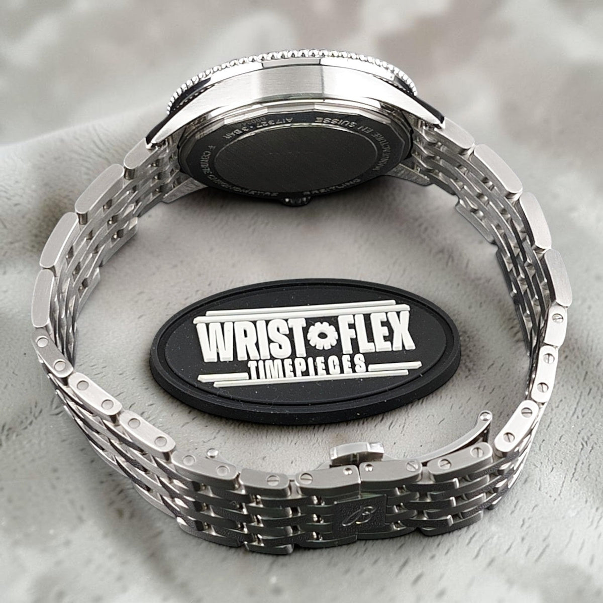 Wrist Flex Timepieces Breitling Navitimer 36 stainless steel watch case back and bracelet detail