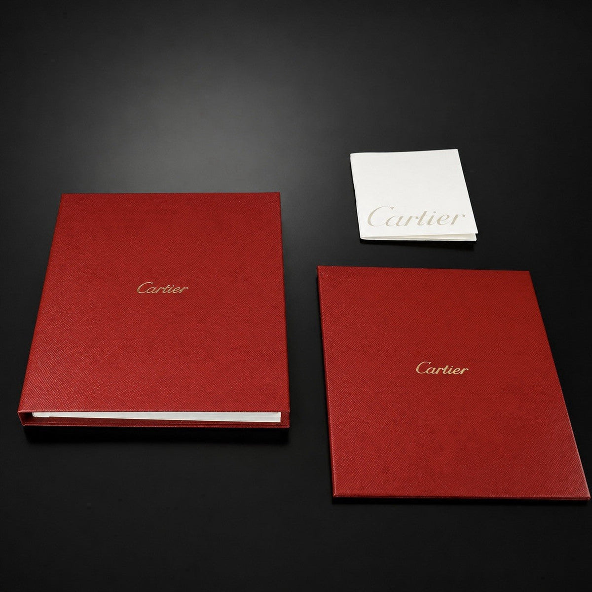 Wrist Flex Timepieces Cartier red presentation box and documentation booklets for Calibre de Cartier Diver watch