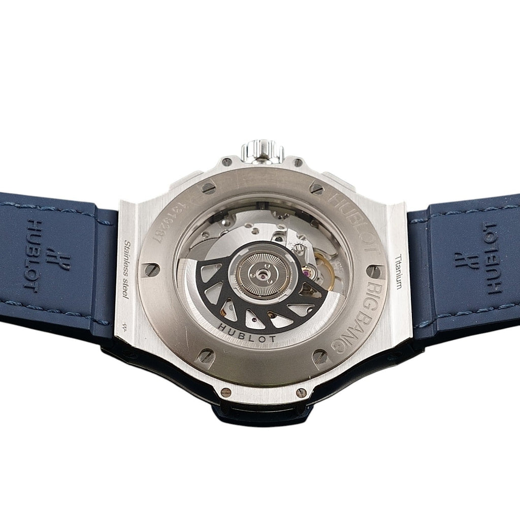Wrist Flex Timepieces Hublot Big Bang exhibition caseback showing the automatic movement and blue rubber strap